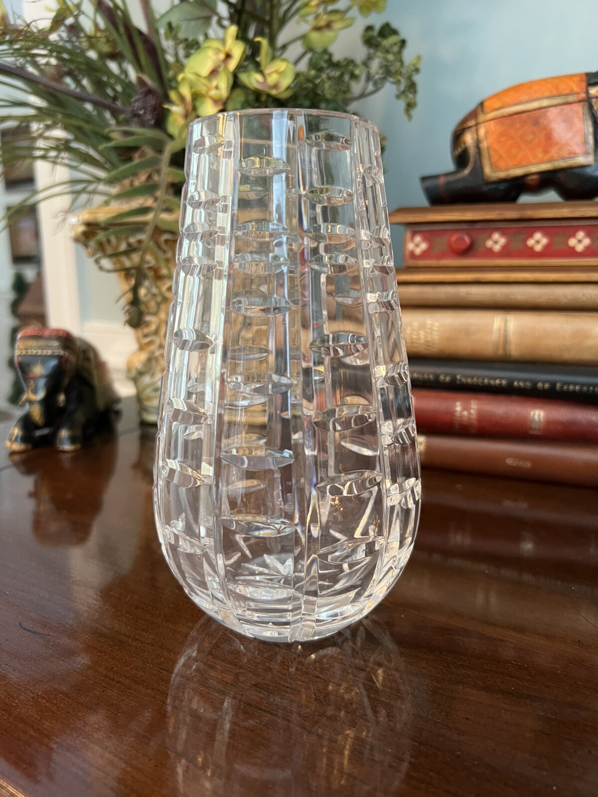 WATERFORD CRYSTAL TRALEE 7 INCH LADDER PATTERN TEARDROP VASE