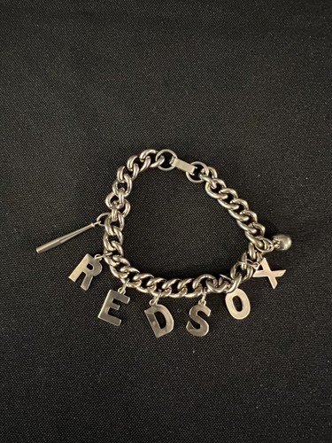 Vintage 1950's/60's Boston RED SOX Charm Bracelet - Picture 2 of 4
