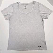 THE NIKE TEE Women's Grey T- SHIRT Dri-Fit Size MEDIUM