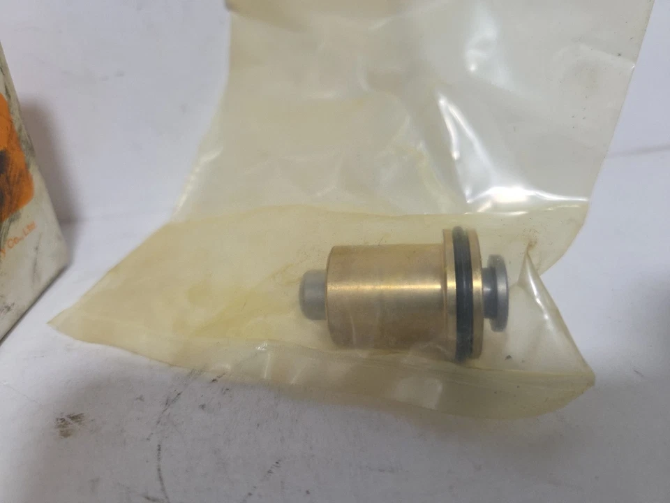 Hitachi Pusher Assembly 9226367 - Image 2 of 2