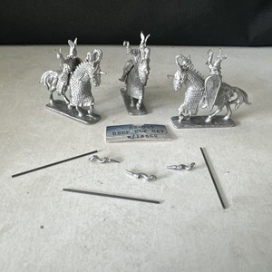 ral partha miniatures dd #02-025 Deep Elf Cav 