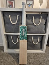 DKP Air Cricket Bat with Thorne Stickers. Grade 1 English Willow