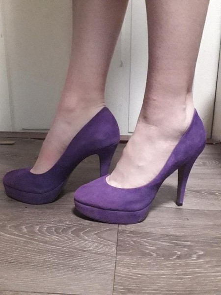 Women Carvela Heels Purple Suede 39