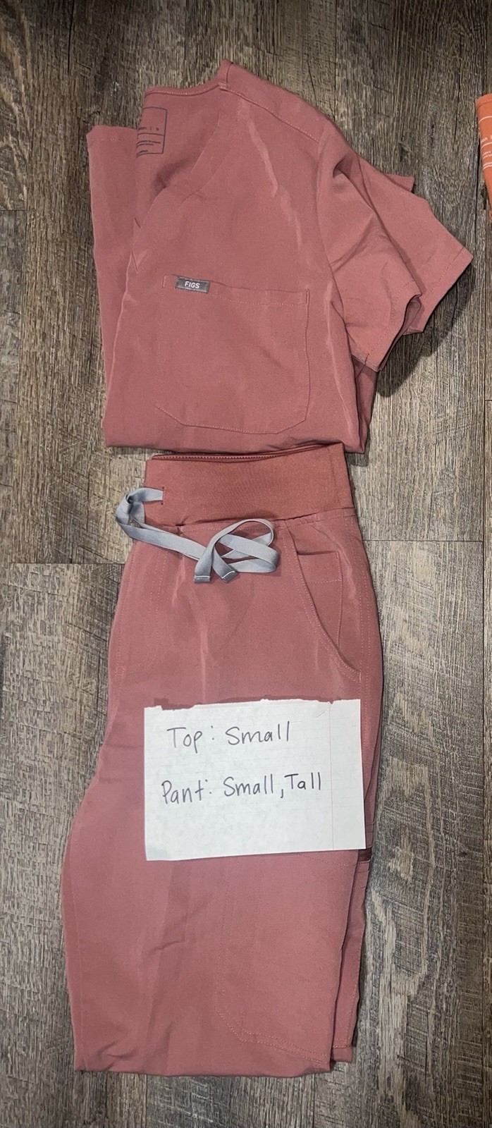 Figs Scrub Set - image 1