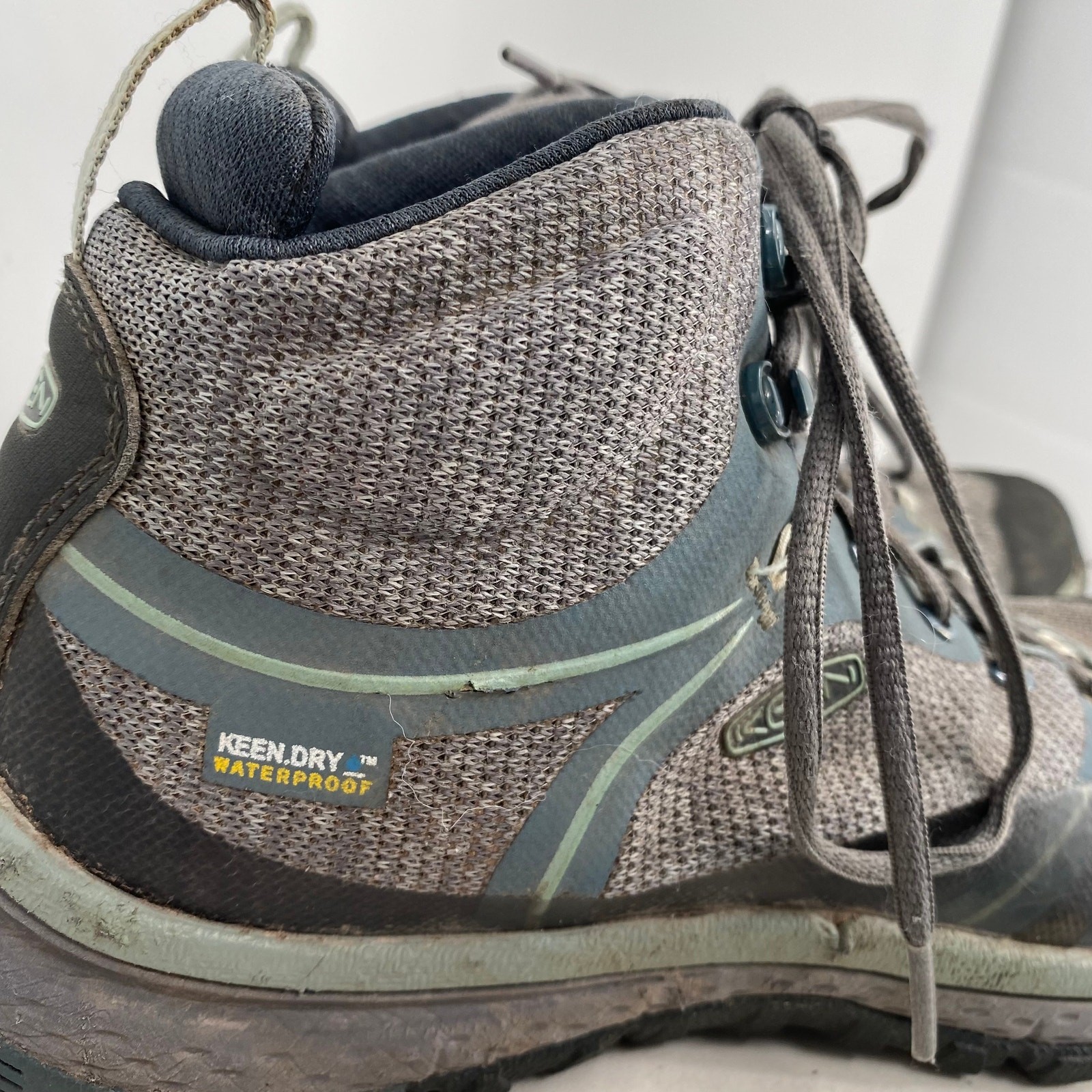 Stivali da trekking Keen donna Terradora Mid WP taglia 7 5