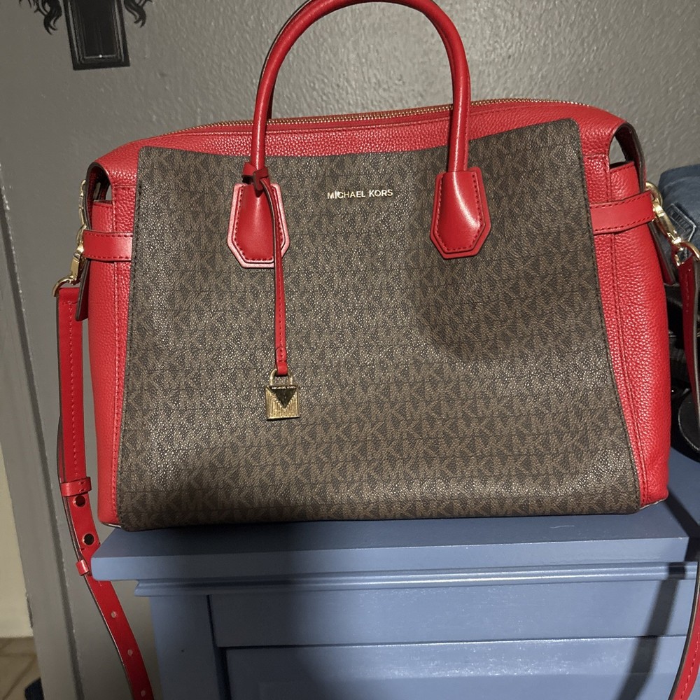 Excellent michael kors handbag EXCELLENT Shape!