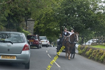 Foto A3 Wenigstens hat das Pferd sein Auge auf der Straße Bolton-by-Bowland um 2015