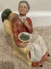 Royal Doulton HN 2768  Pretty Polly Mint Condition Free Shipping