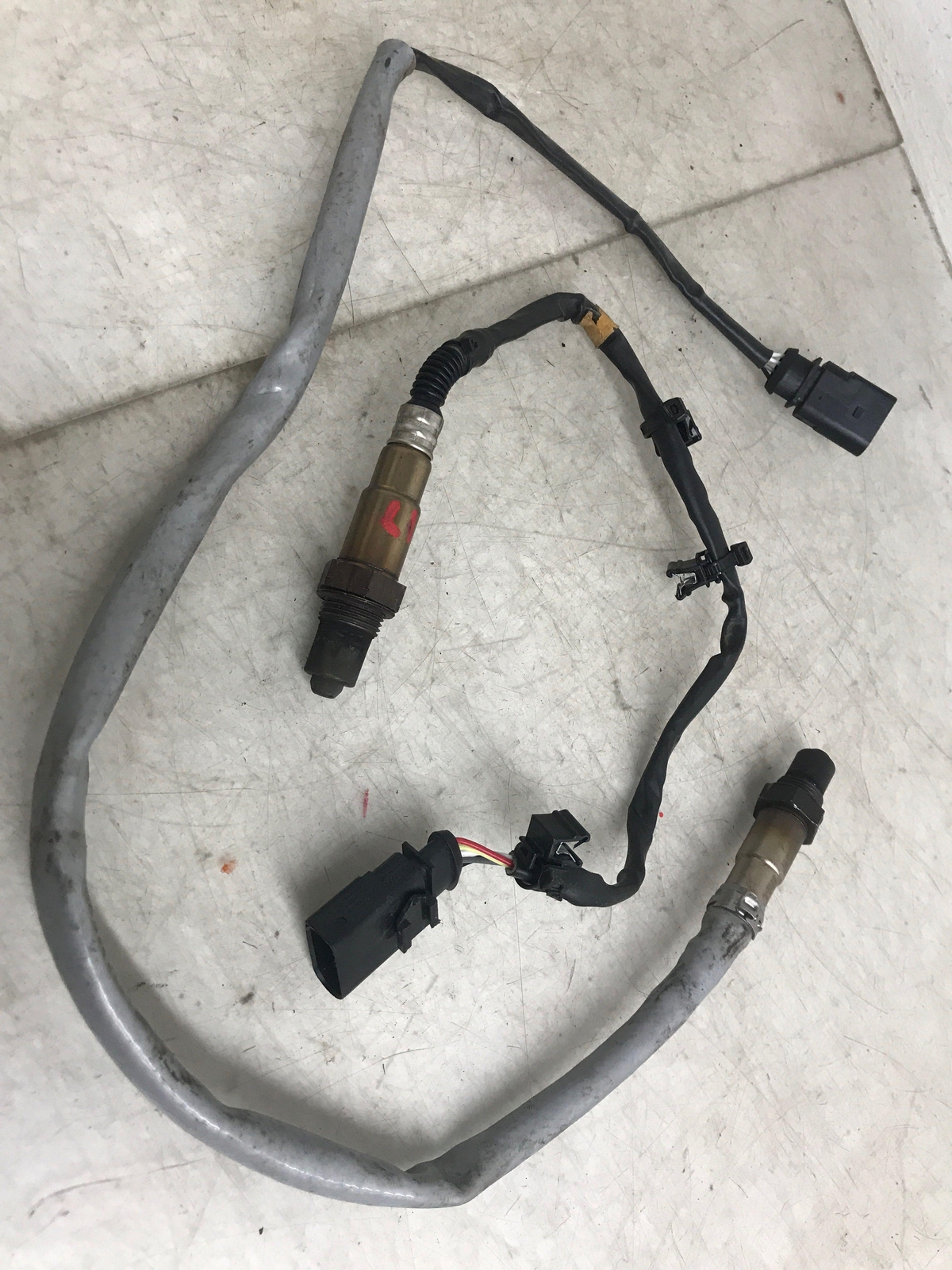 2013 - 2019 BENTLEY FLYING SPUR OEM LEFT O2 OXYGEN SENSOR SET *28K* 079906262AA