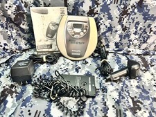 Philips Magnavox X-Treme 25 ESP3 Portable CD Player with AC and Car Adapter-