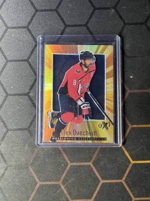 Skybox Ex 2000 Alex Ovechkin Base #15 ( Crimp Damaged )
