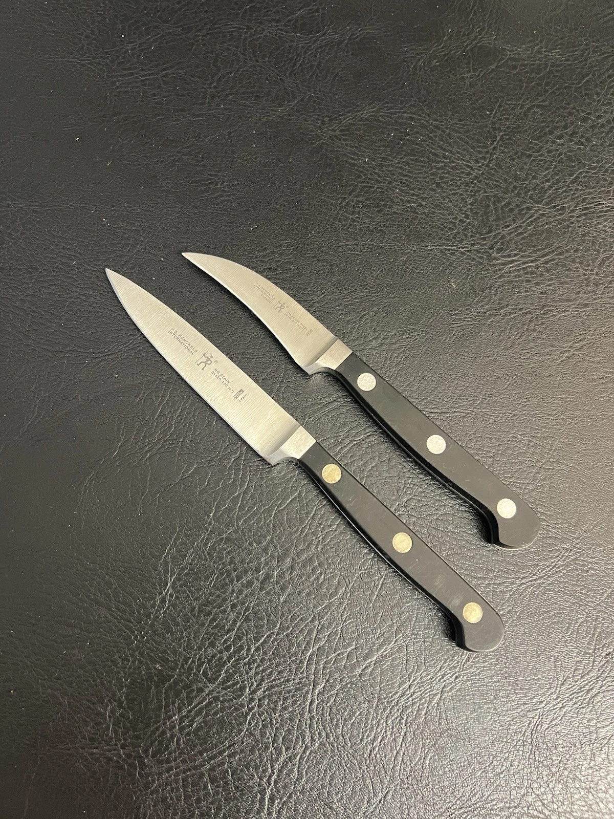 Lot Of 2 J A Henckels International Stainless 31160-100 4" Paring Knife Spain
Opens in a new window