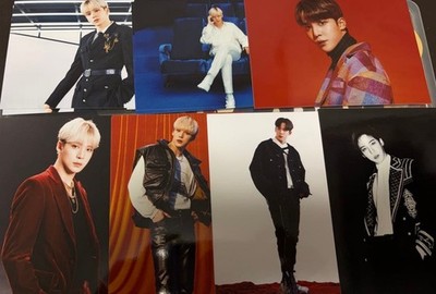 ATEEZ Yuno Photo Set of 82   Random Photos Multiple Copies