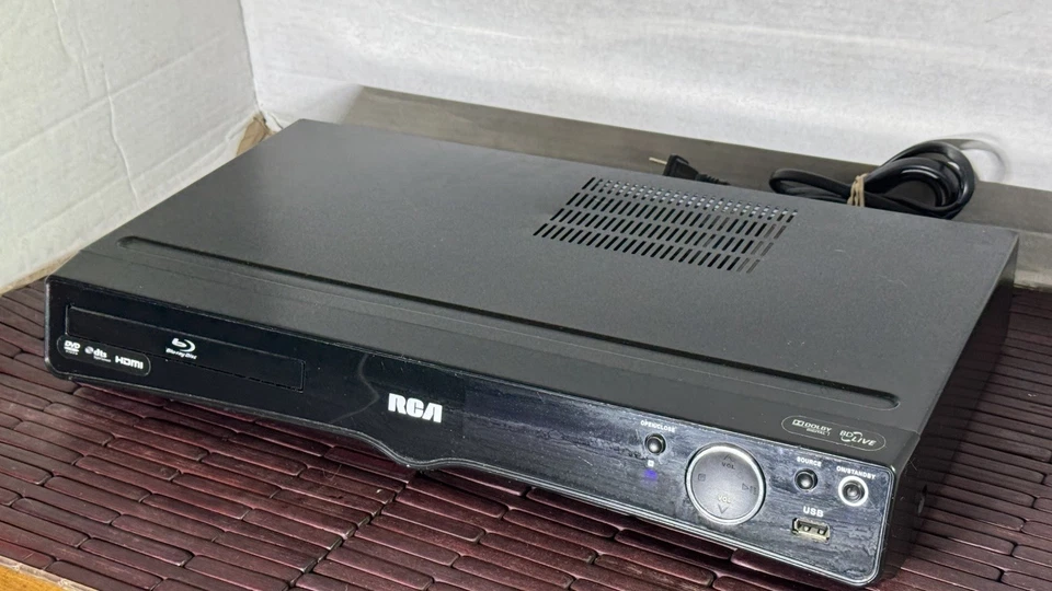 RCA RTB1023 Blu-ray Home Theater Receiver - No Remote - Tested & Works - Image 3 of 4
