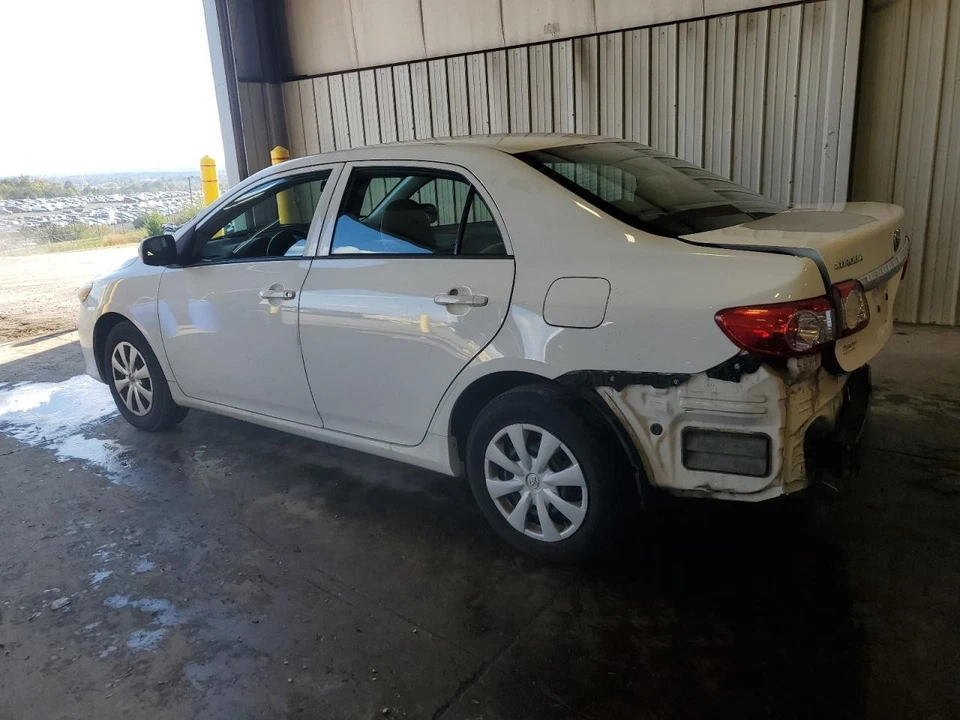 Used Hood fits: 2013 Toyota Corolla Grade A Foto 4 de 4