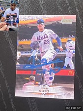 Juan Soto NY Mets Topps # 152 Hard Signed Baseball Card.