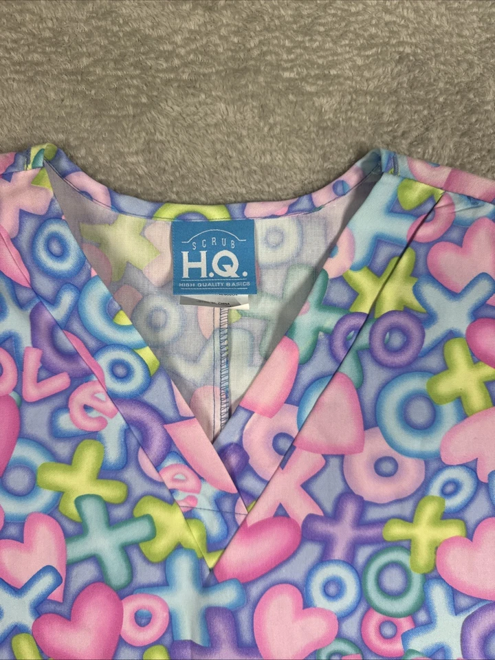 H.Q. Scrub Xoxo Hearts Women’s Scrub Size Small Multicolor NWT - Image 4 of 4
