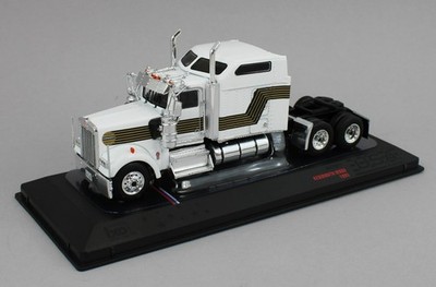 1:64 IXO Models *WHITE James Bond 007* Kenworth W900 Semi Truck