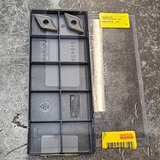 Qty 2 Sandvik DNMG 150408-QM DNMG432-QM 4425 Grade Carbide Inserts