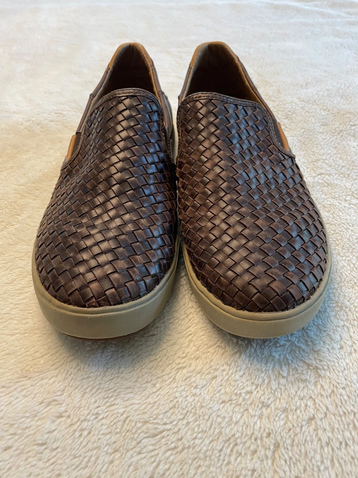OluKai Lae'ahi Lauhala Mens Size 10 US Java Brown Woven Leather Slip On Sneakers