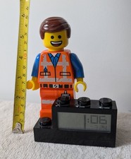 Lego Movie 2 Emmet Minifig Talking Alarm Clock - Working Decor Bedroom 