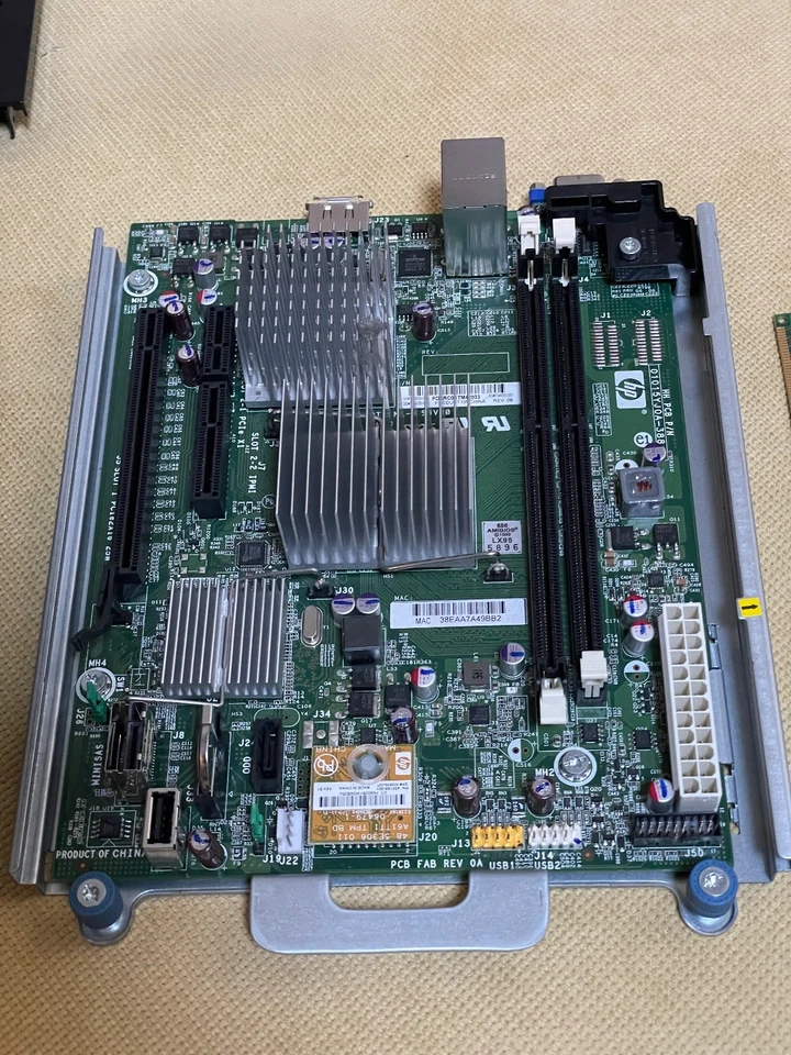 HP ProLiant N54L MicroServer (no disks) 8GB RAM - Image 3 of 4