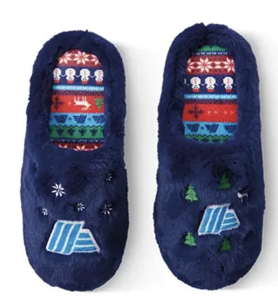 NWT Aldi Gear Slippers Shoes Size 11/12 Men's Snowflakes Trees
