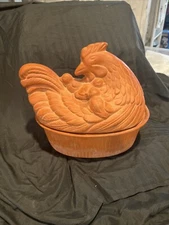 Vintage 1981 Gourmet Topf Terra Cotta Clay Chicken Bakeware Or Cookie Jar #B03