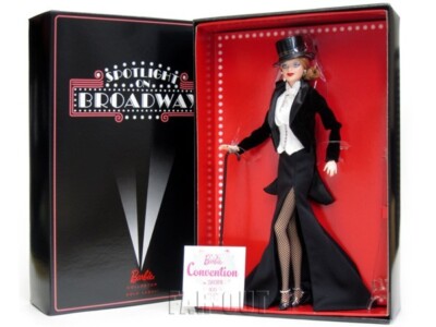 SPOTLIGHT ON BROADWAY 2015 JAPAN CONVENTION BARBIE DOLL REDHEAD - Main Image