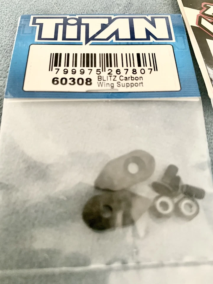 3 Racing Rear End Stiffener And Blitz Carbon Wing Support. 1/10 Touring Car Part - Image 2 of 4