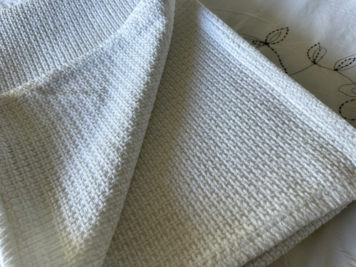 HOME REPUBLIC White Waffle Weave Cotton Blanket, RRP $129 - Picture 5 of 15