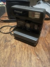 Polaroid 600 One Step Close Up - Instant Film  Flash Tested Camera w/ Strap