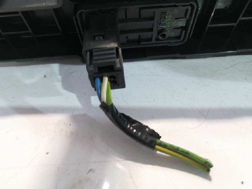 1174074 fensterheber schalter vorne rechts CITROEN C4 COUPE VTR 2004 - Zdjęcie 3 z 16