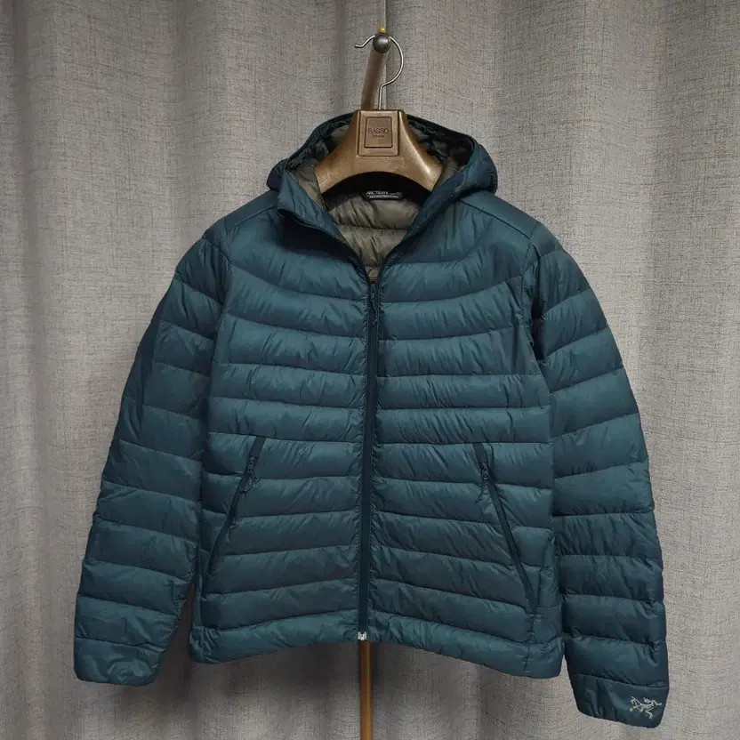 Arc'teryx Cerium LT Hoodie Lightweight Puffer Women