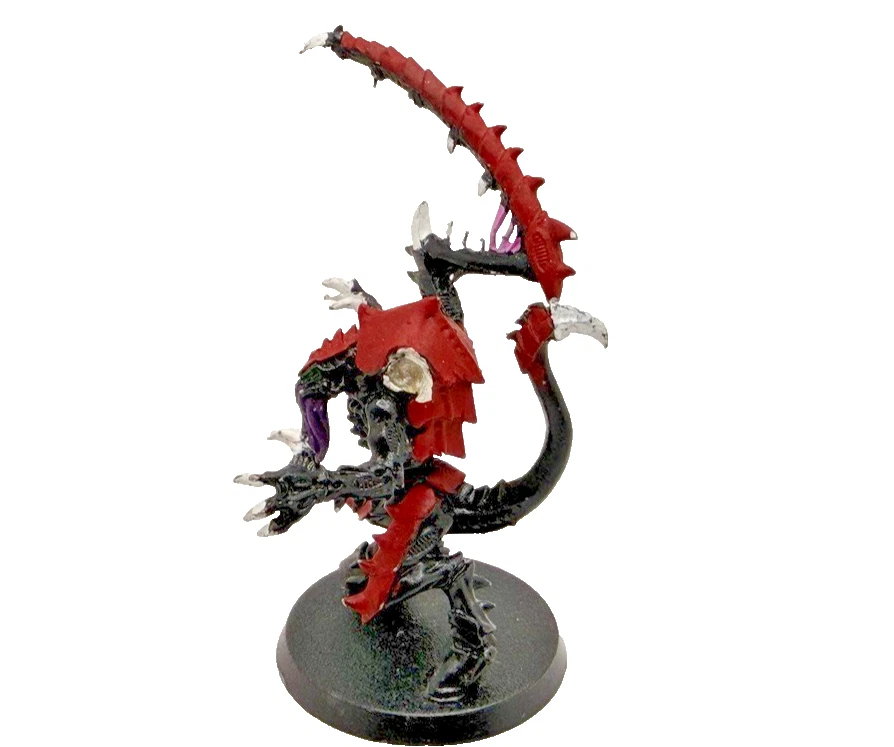 Warhammer 40K Tyranid Lictor (Metal) — Escultura clásica pintada — Falta Cla trasera Foto 3 de 4