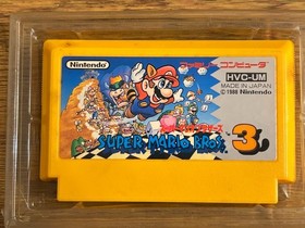 Super Mario Bros 3 Famicom Nintendo 1988 HVC-UM Japan Tested Box Manual Cart Set