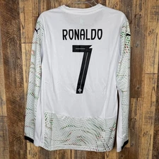 Portugal 2025 Away Long Sleeve Soccer Jersey RONALDO #7 Men’s M