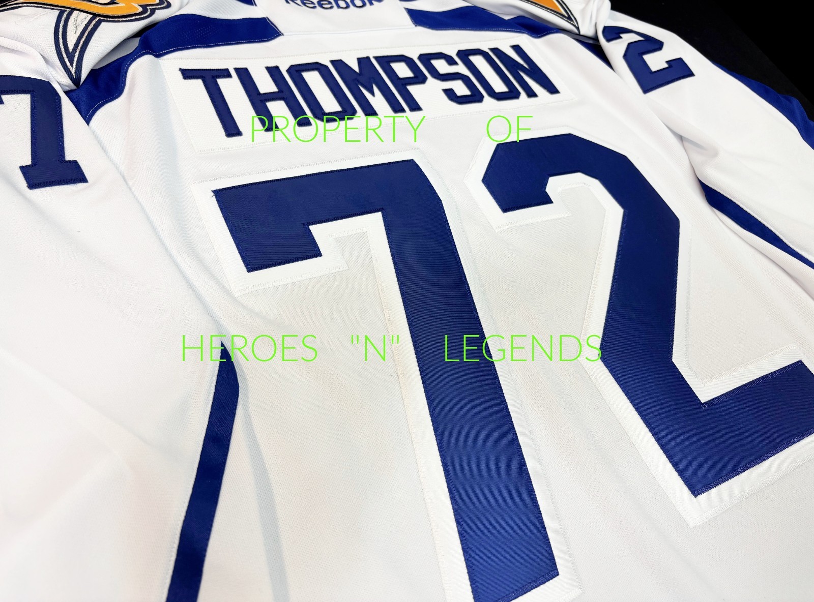 NWT-2XL TAGE THOMPSON BUFFALO SABRES NHL LICENSED REEBOK PRACTICE HOCKEY JERSEY thumbnail 3