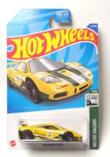 Hot Wheels Mclaren F1 GTR yellow Kroger exclusive Retro Racers