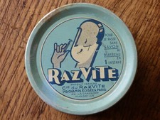 ANCIENNE BOÎTE  LITHOGRAPHIÉ RAZ VITE PUBLICITÉ ANNÉES 30/40 SAVON A BARBE