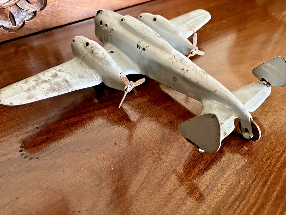 1930's Wyandotte AIRACUDA Silver Pressed Steel Airplane - Image 3 of 4