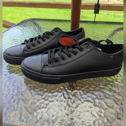 NWT ! Lugz black low top sneakers - Picture 2 of 8