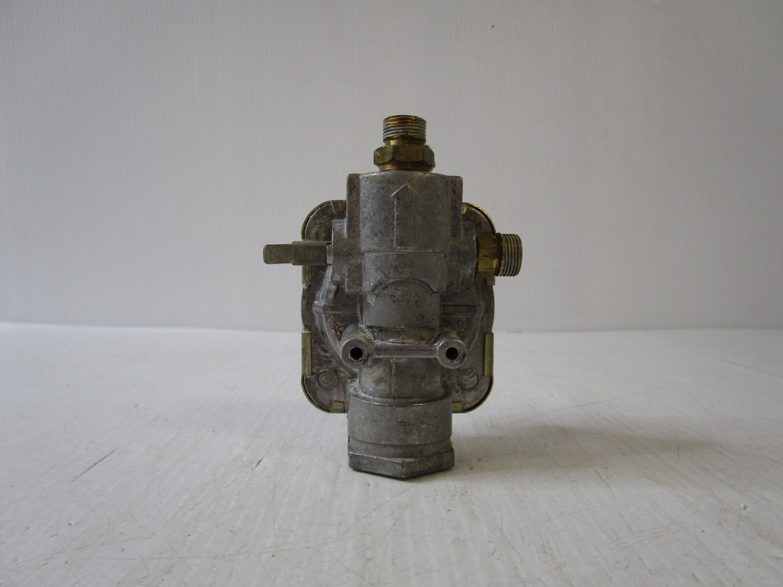 Whirlpool Gas Range Regulator (1/2PSI) 98007411 4681G0005A 