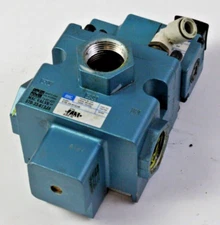 Mac # 57D-33-612JA Solenoid Pneumatic Valve 24VDC USED