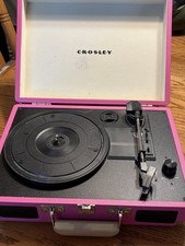 Crosley Cruiser Deluxe Portable 3-speed Bluetooth Record Player Pink