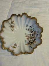 Vintage Bavaria Scalloped Serving Bowl with Gold Trim - 6.5" - SEA SHELL LOOK