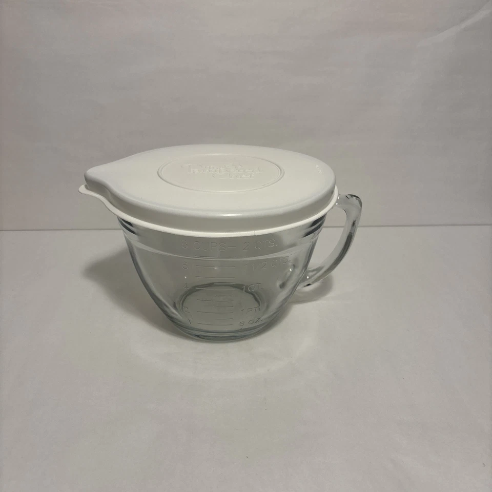 Pampered Chef 8 Cups Clear Glass Mixing Measuring Bowl with Handle and Lid Foto 4 de 4