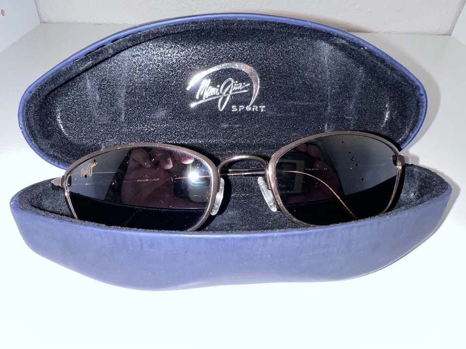 Gafas de sol polarizadas con marco de metal marrón Maui Jim Flexon MJ-302-23 para hombre con estuche Foto 3 de 4
