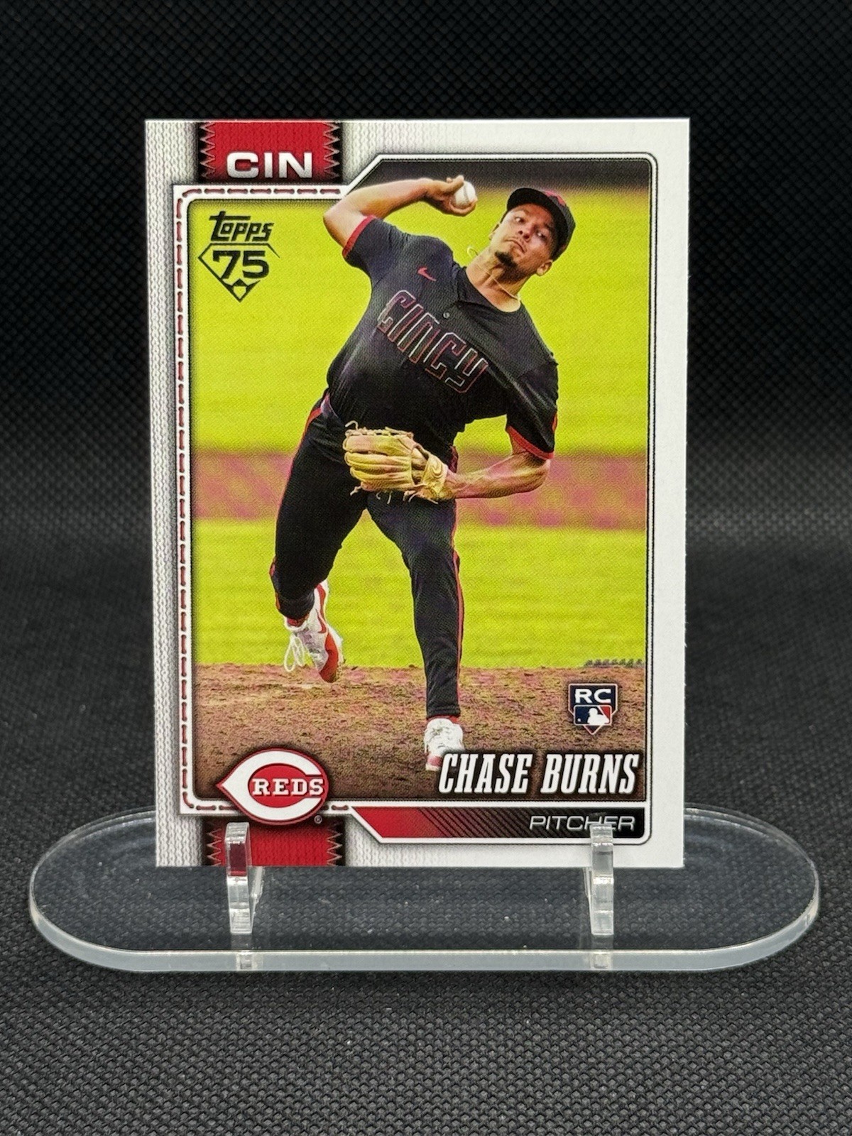 2026 Topps Series 1 Chase Burns #312 RC – Reds