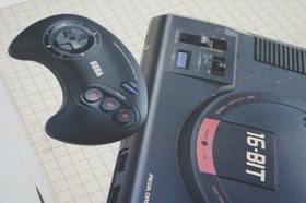 Mega Drive Console Boxed VA5 Tested System SEGA HAA-2510 Ref A10116414